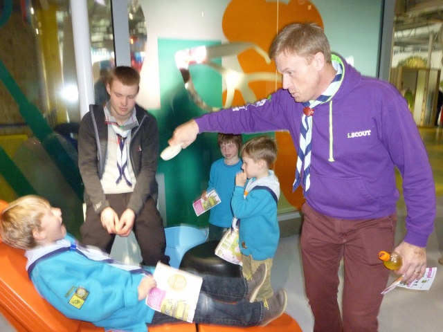 scout leader with beaver members